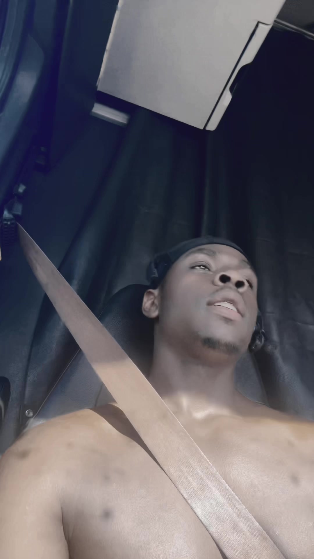 @👹𝚁𝙱𝙶_𝚝𝚛𝚊𝚙