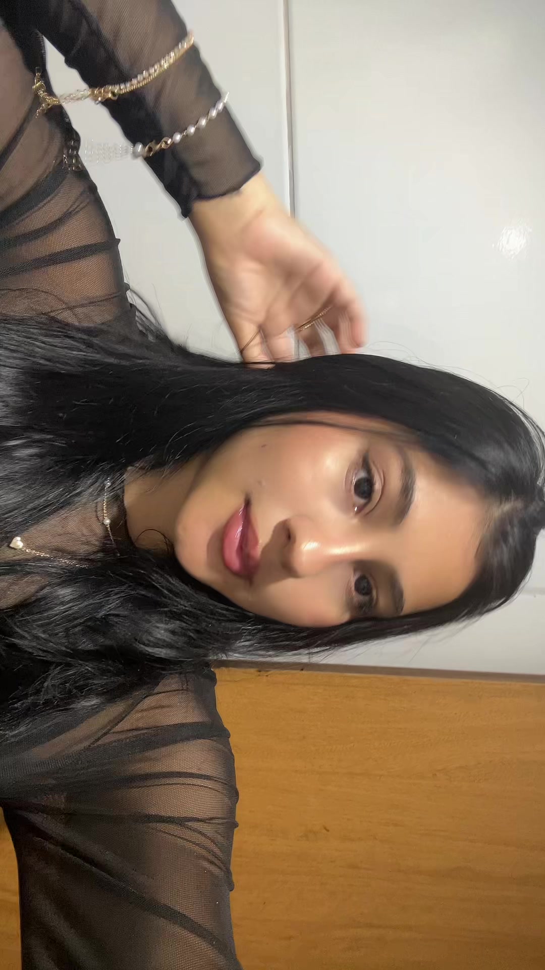 @𓃭