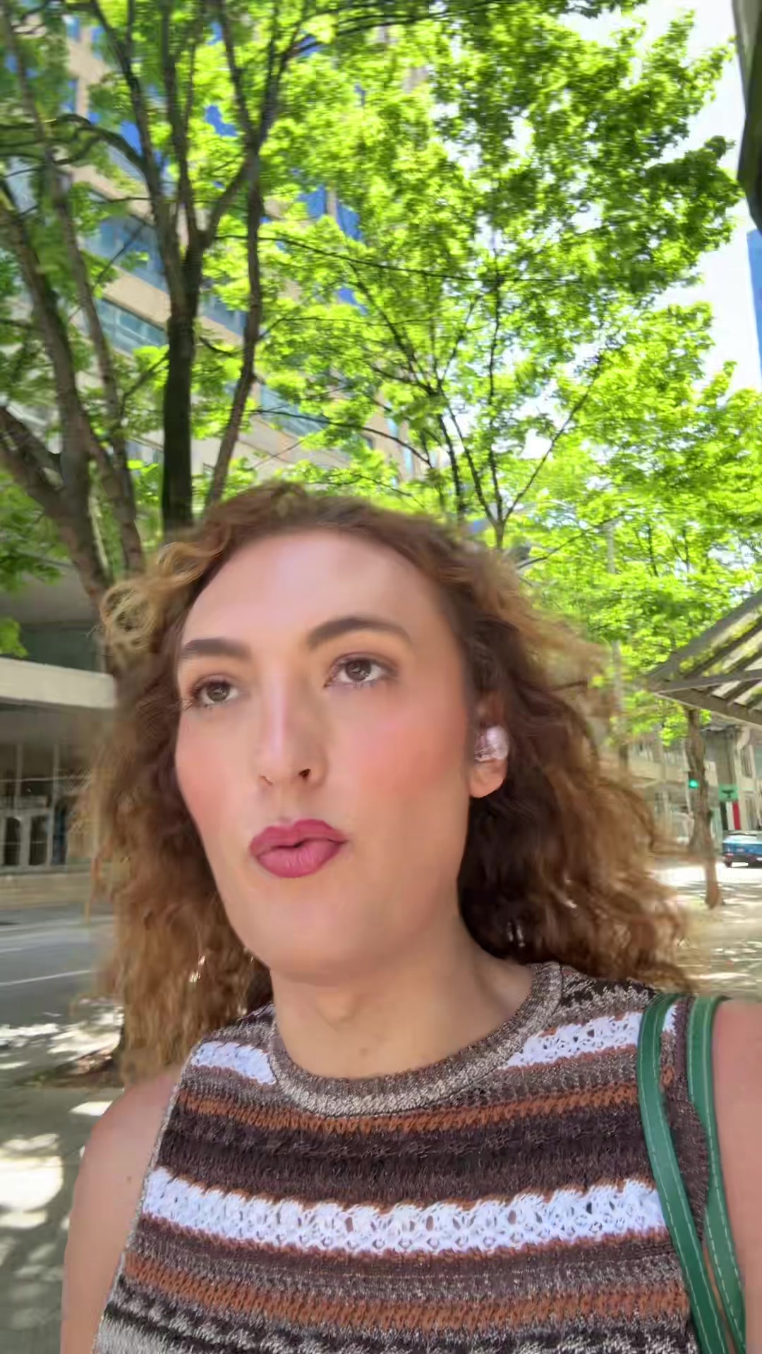 @bee 🐝 | seattle creator