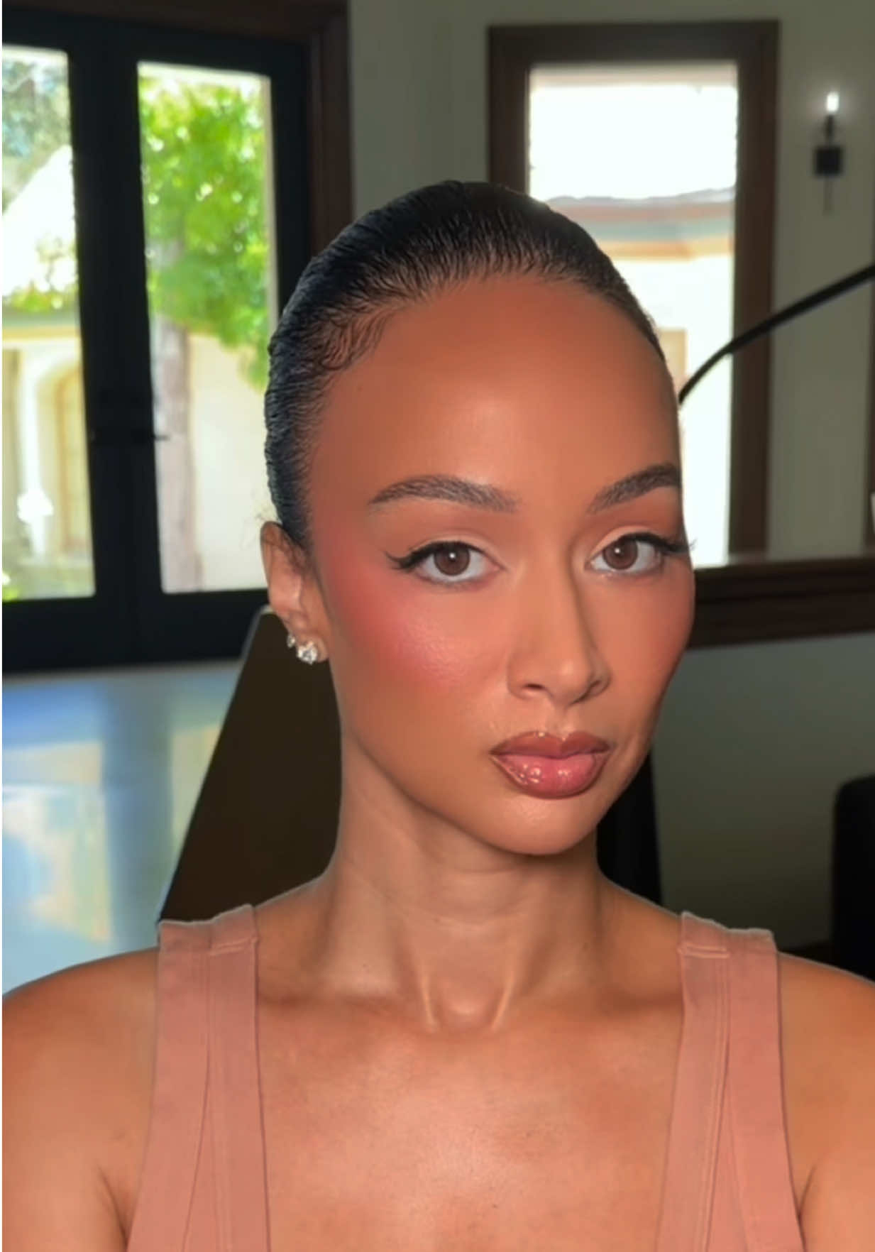 @Draya