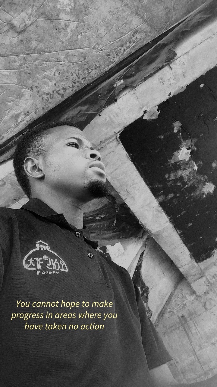 @MOBOLAKU