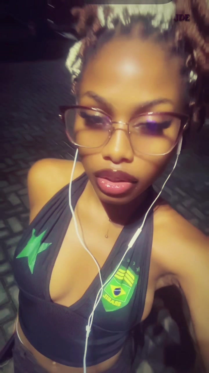 @ᴛᴏɴɪᴄ🇳🇬