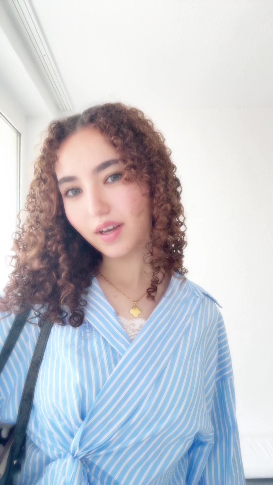@𝐬𝐚𝐫𝐚
