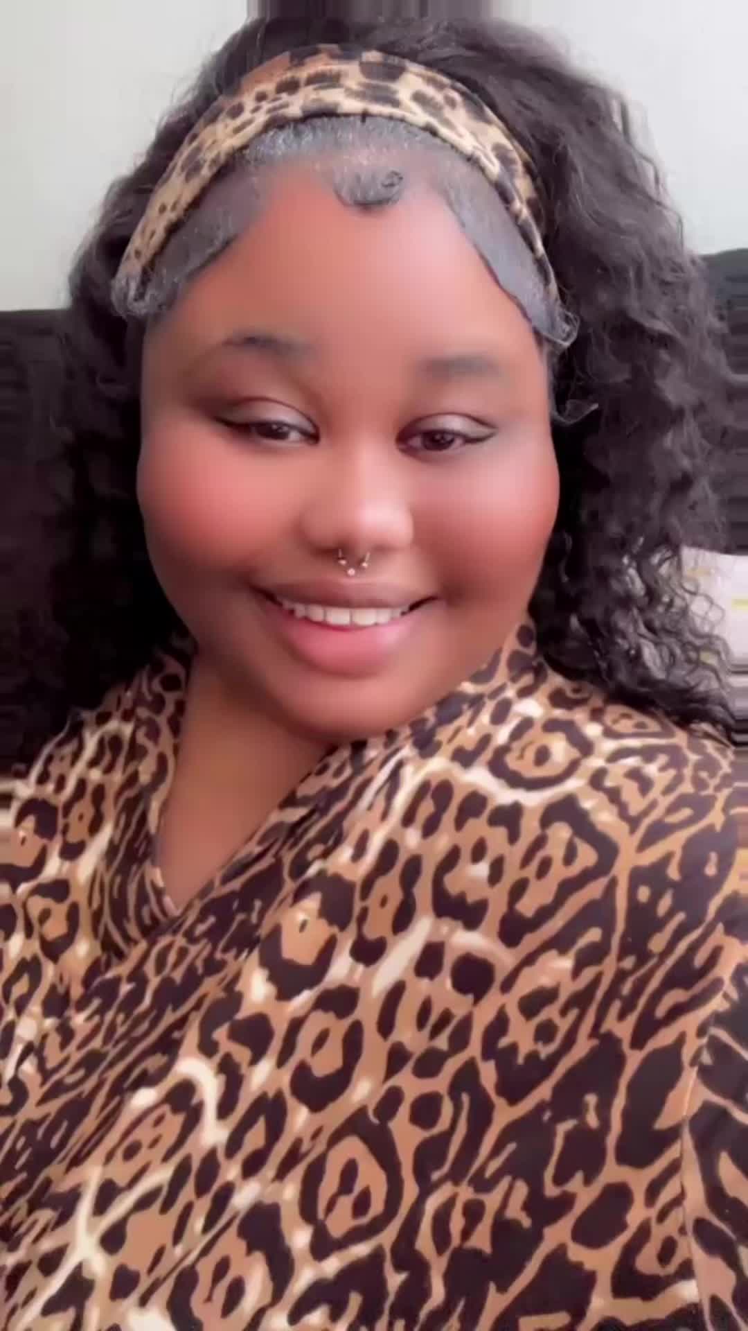 @Toya | Content Creator