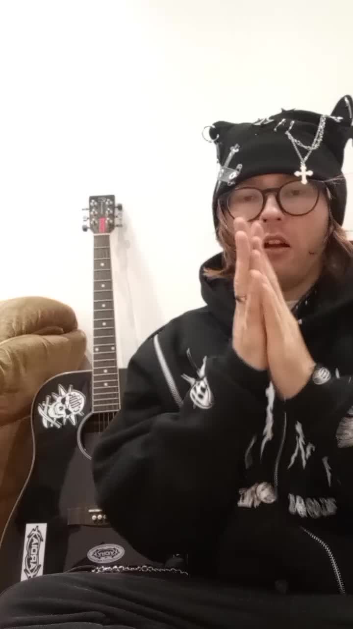 @𝕽𝖔𝖝𝖆𝖓𝖊 𝕷𝖔𝖛𝖊𝖗