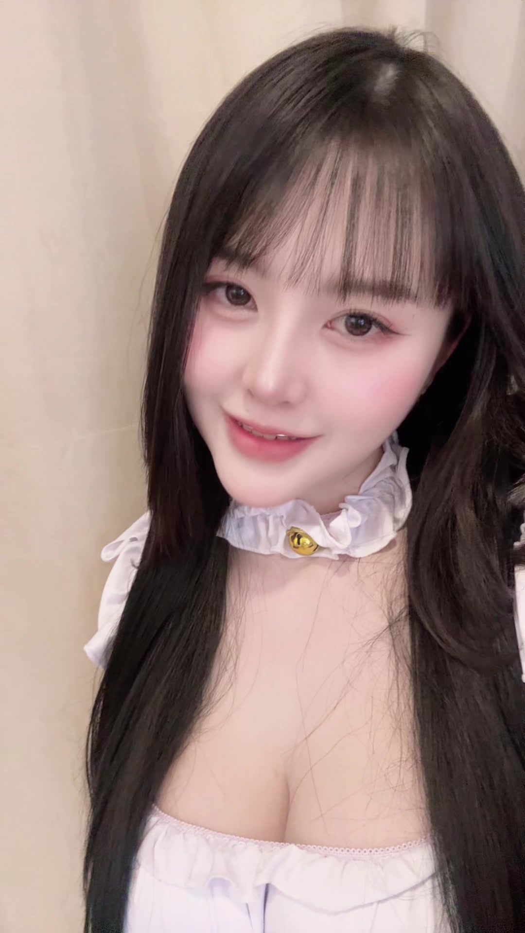 @Homhun👑 ༘⋆✿