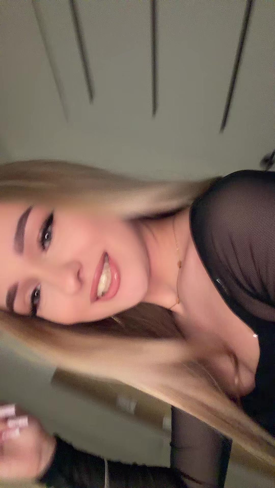 @sandra 🦦