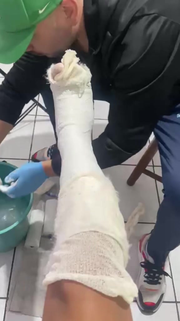 @Plaster_asmr
