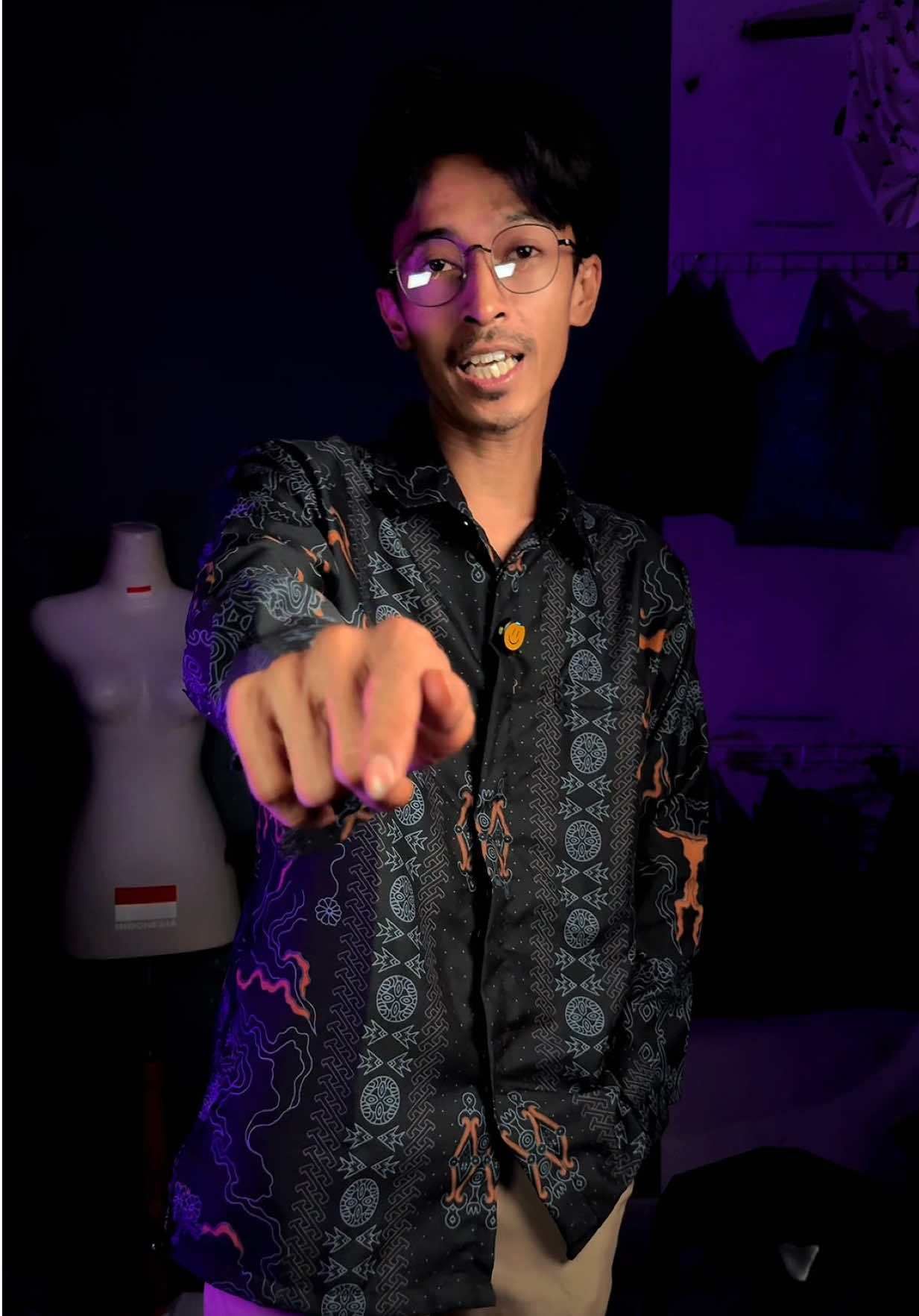 @Den