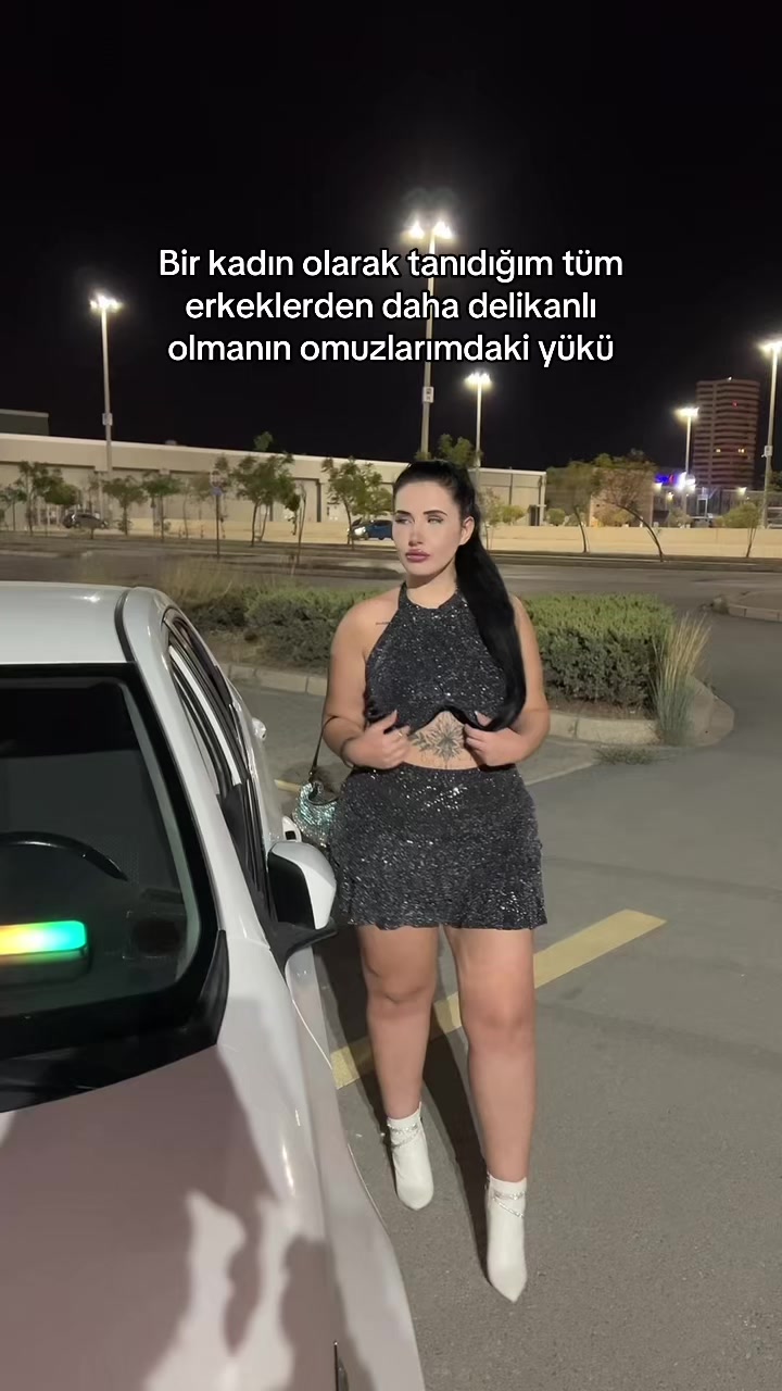 @🇩🇪Tuğ&ccedil;e Cankurt🇹🇷