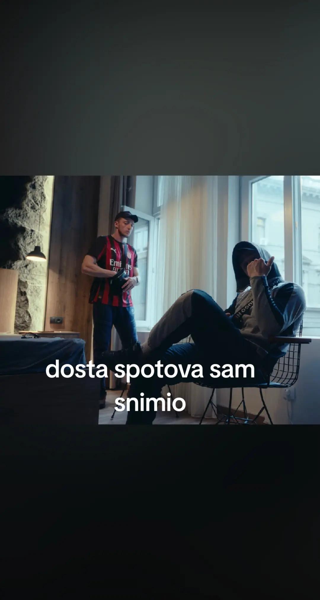 @Cukii99