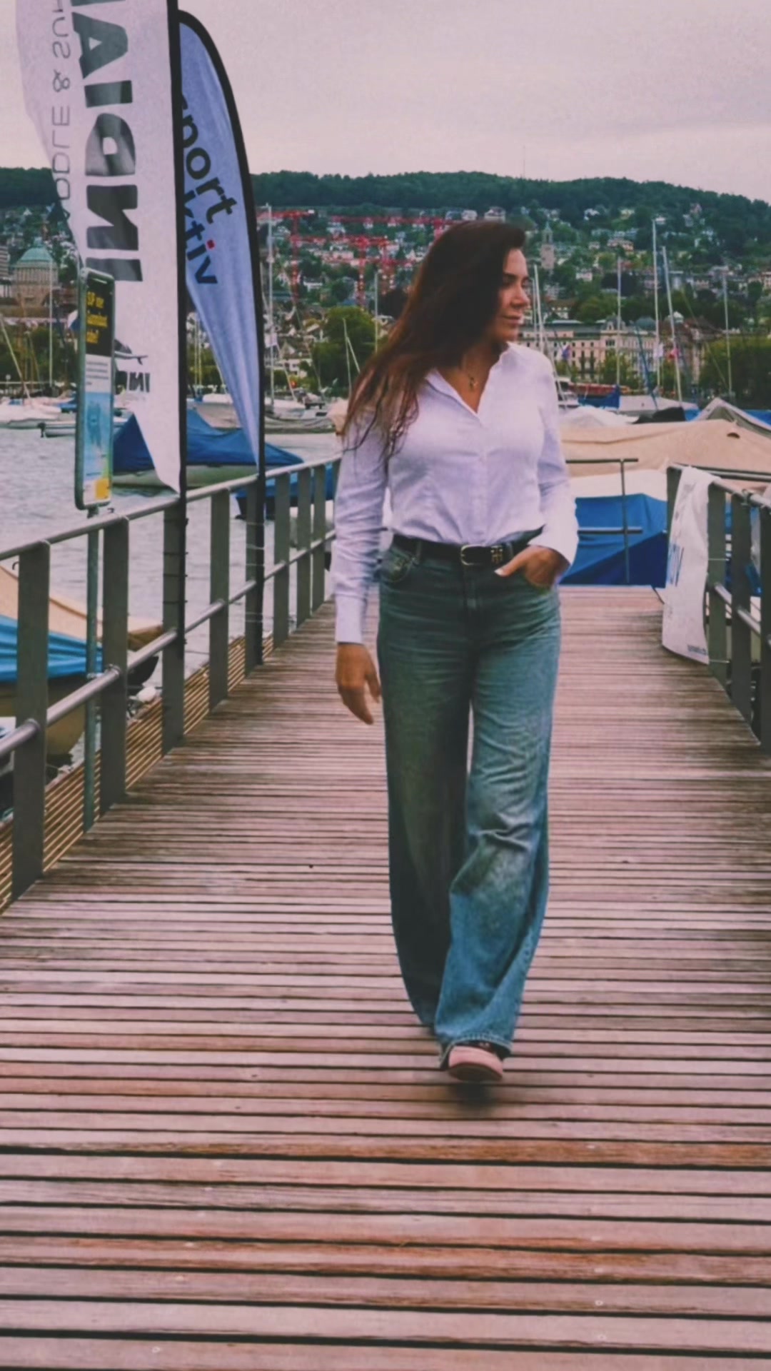 @𝑴𝒊𝒔𝒔 𝑲𝒊𝒌𝒊 🍒