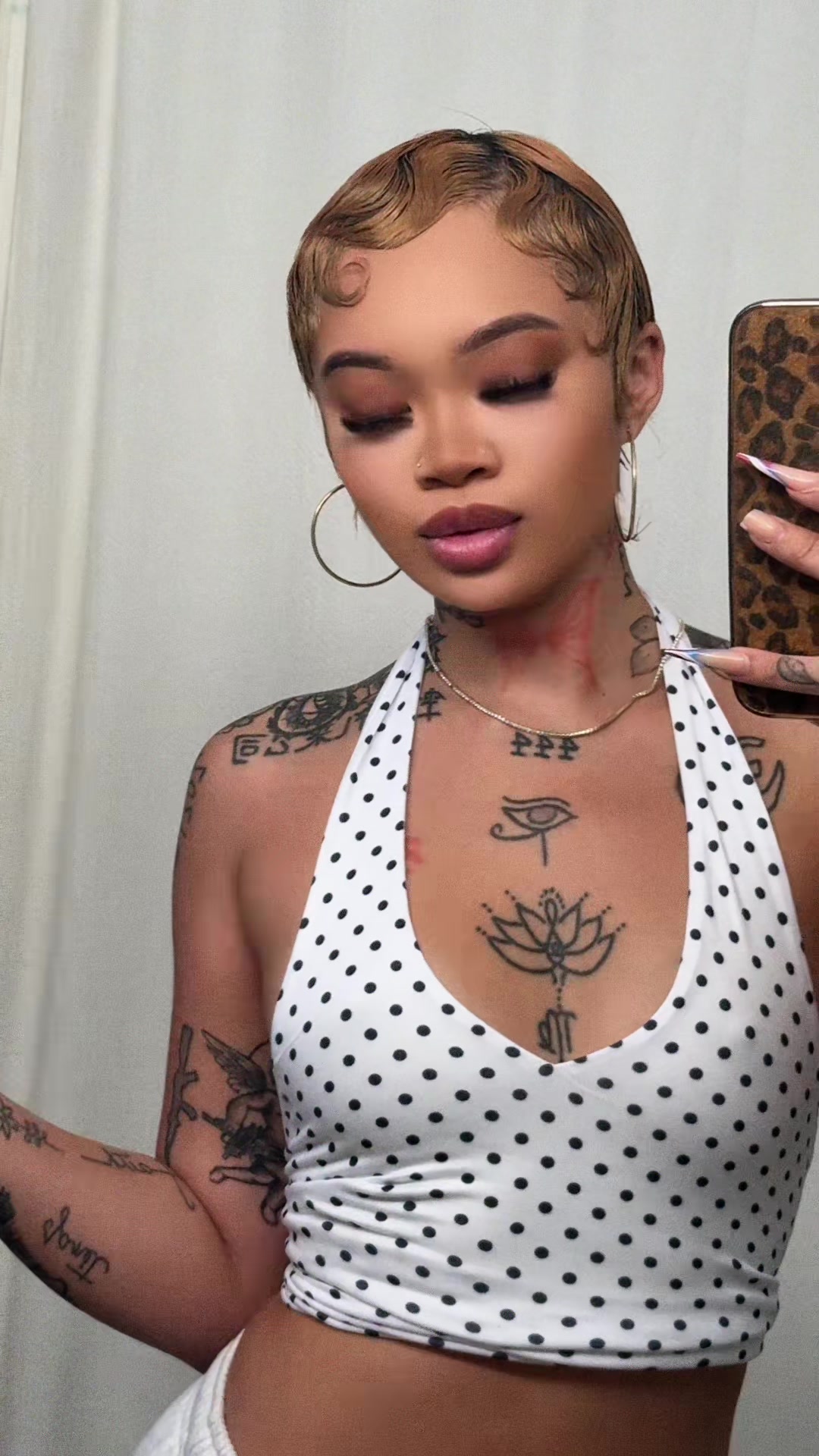 @Angela