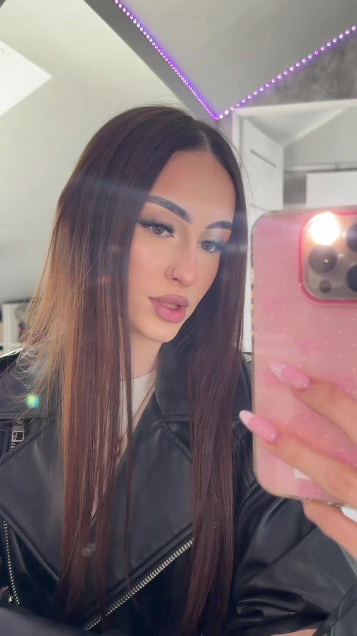 @juliagalinska 🤍
