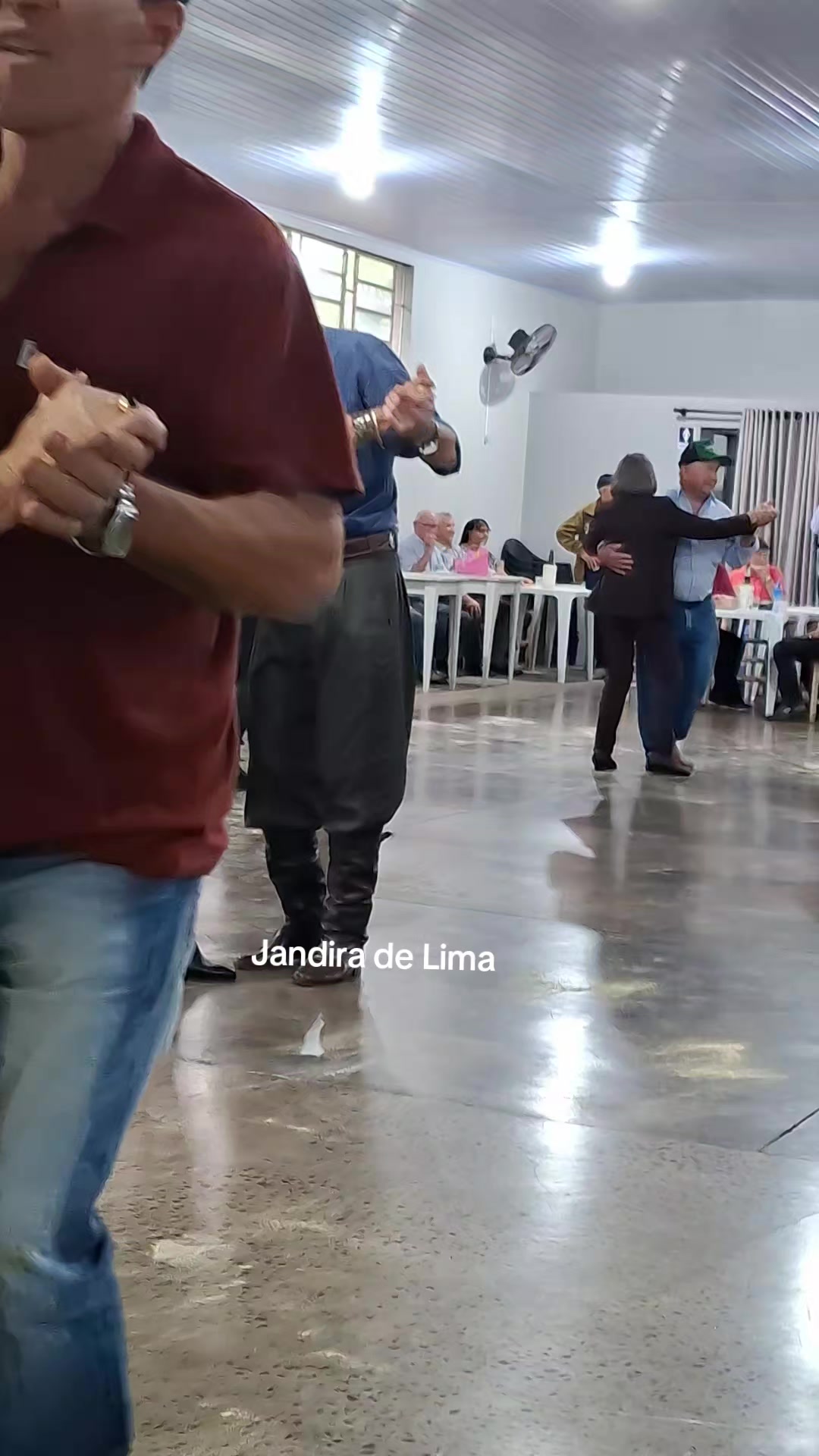 @Jandira
