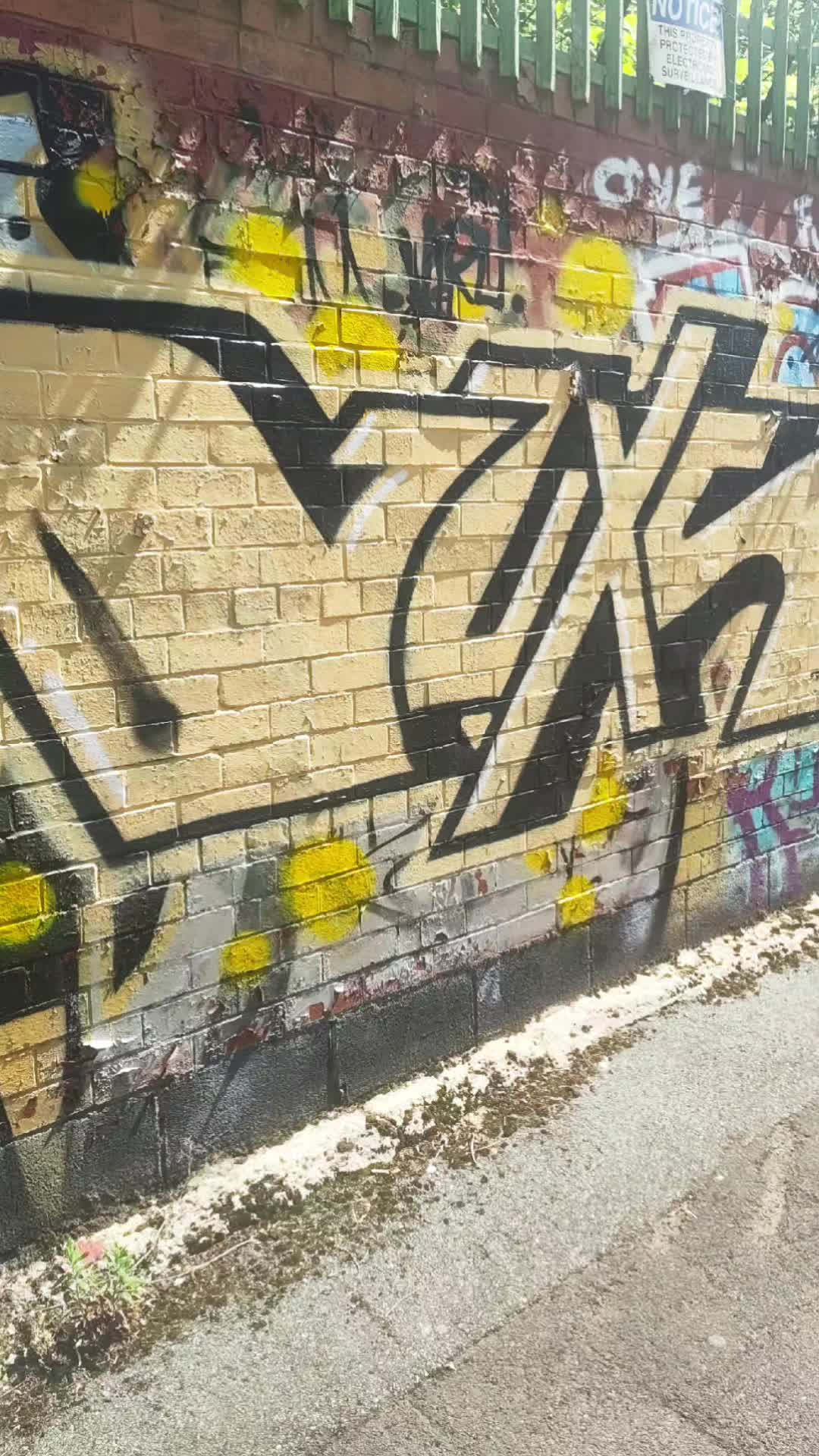 @graffitiwanderlust