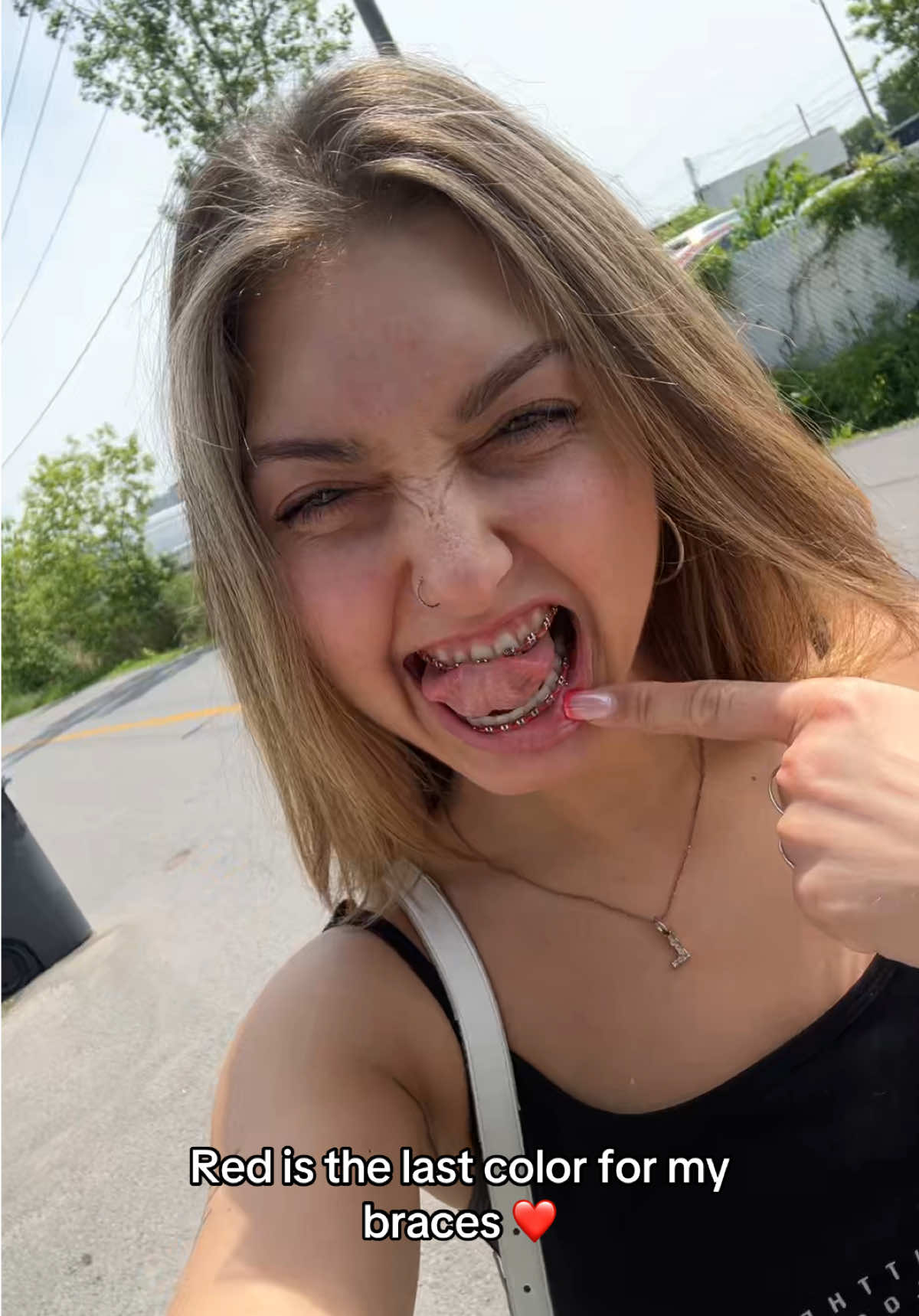 @Laurie Dara&icirc;che