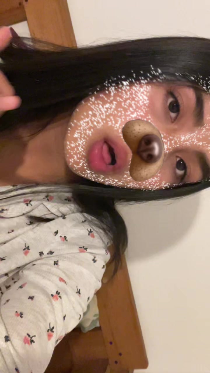@🦅