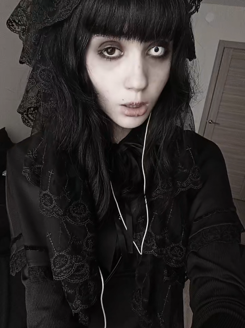 @𝔐𝔞𝔦.