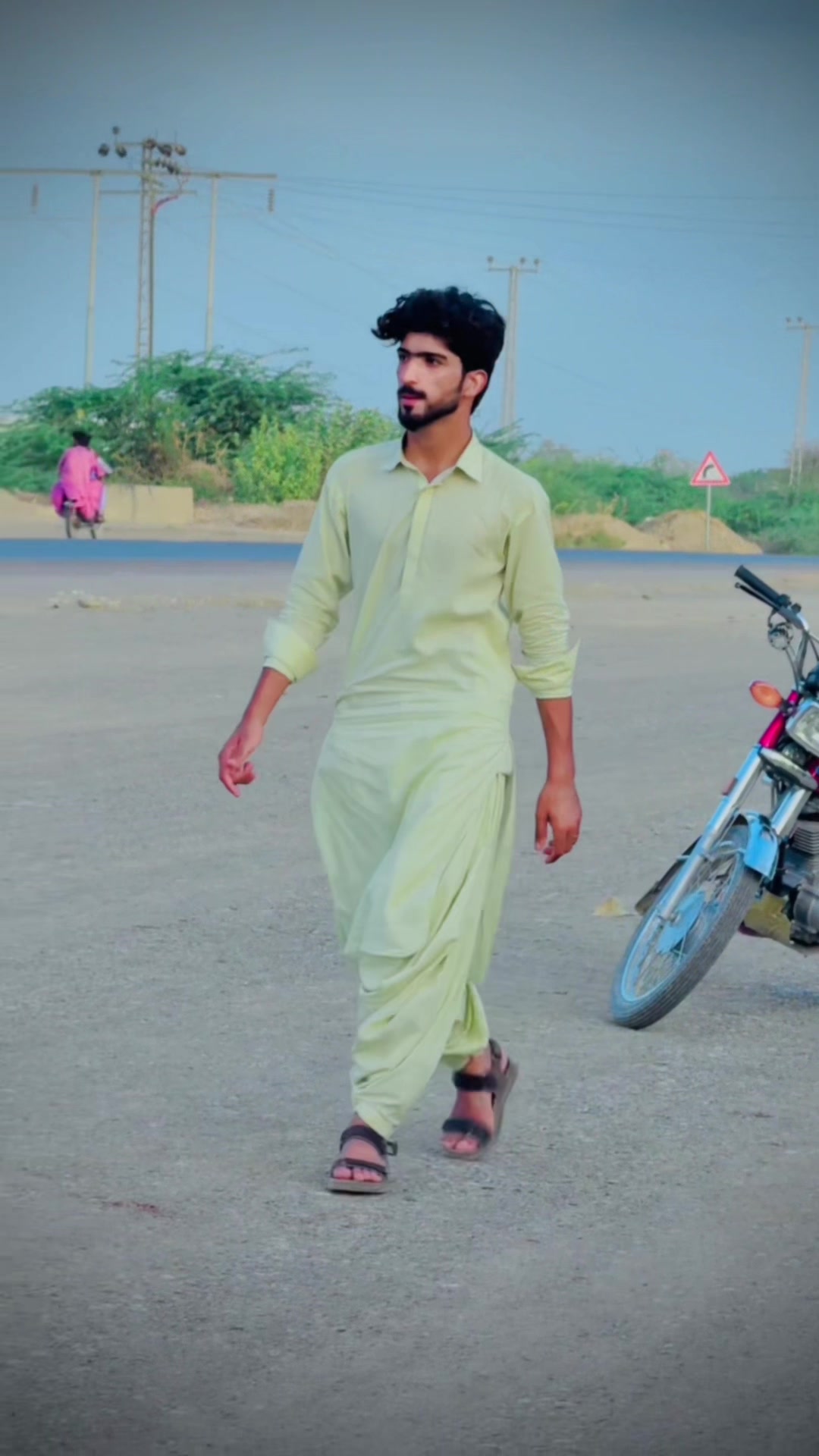 @Shahbaz awarani 009