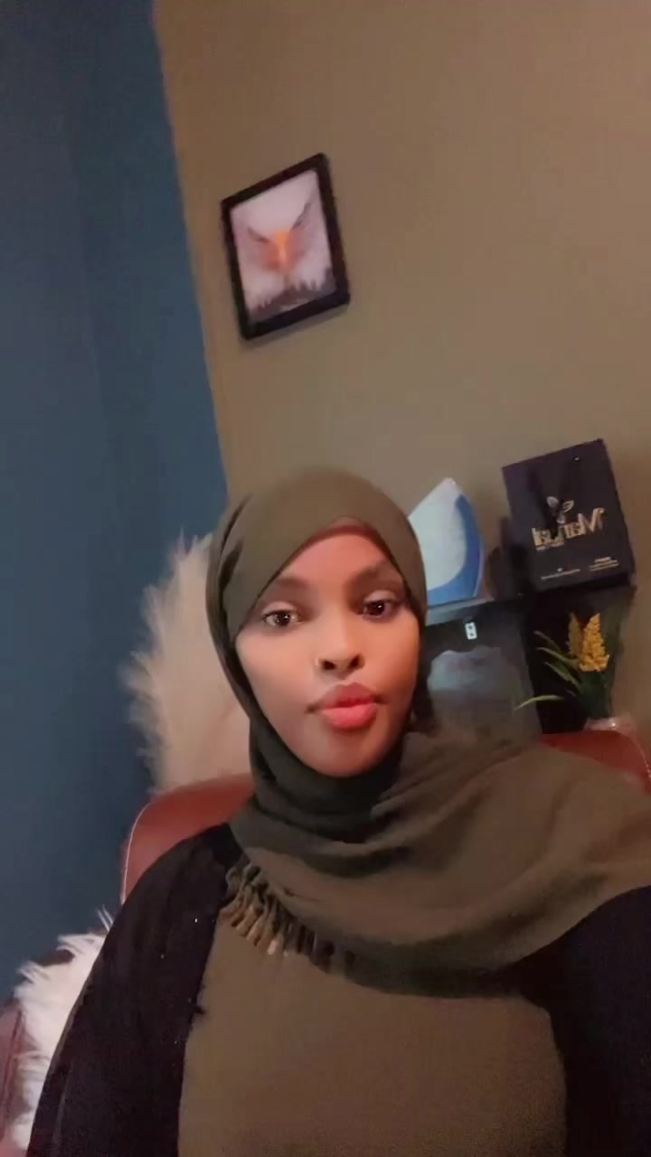 @Fadumo Riyaad