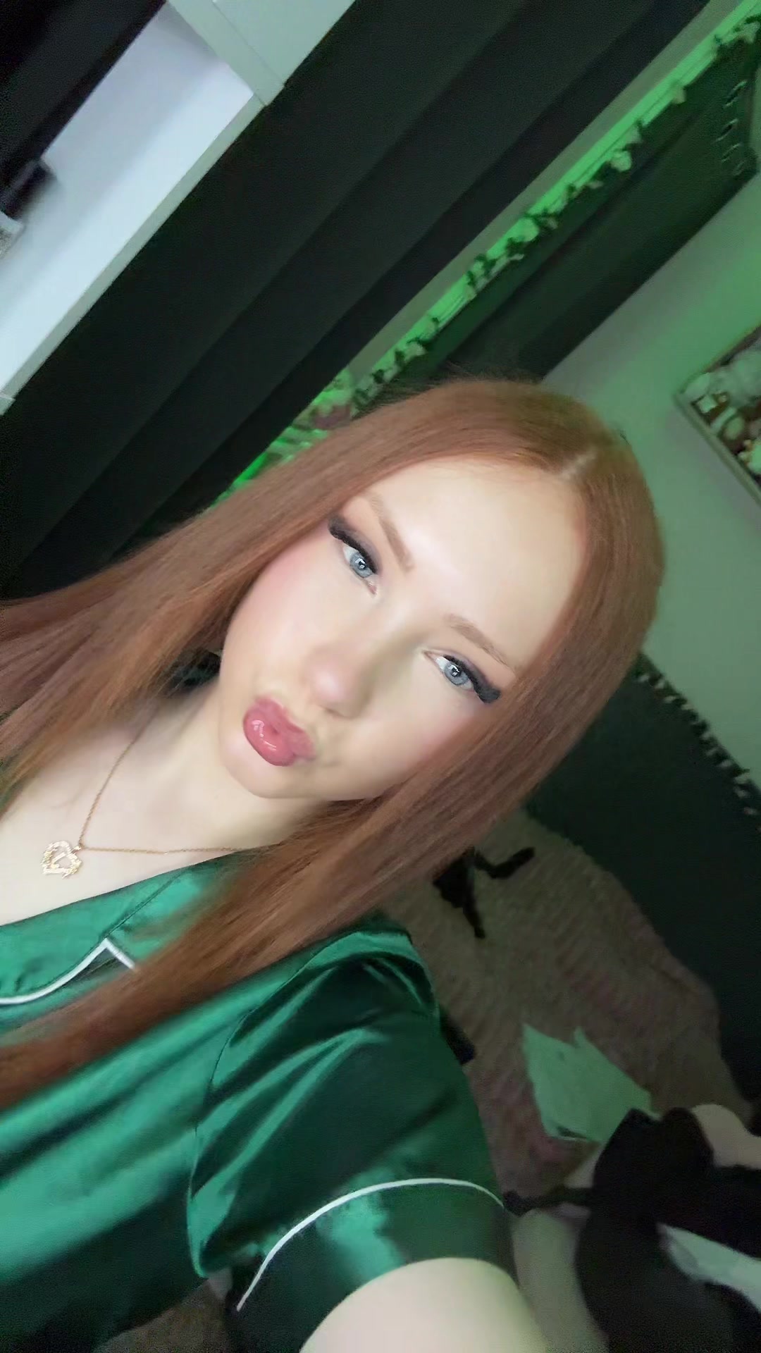 @👩🏻&zwj;🦰ྀིྀིྀིྀིྀི
