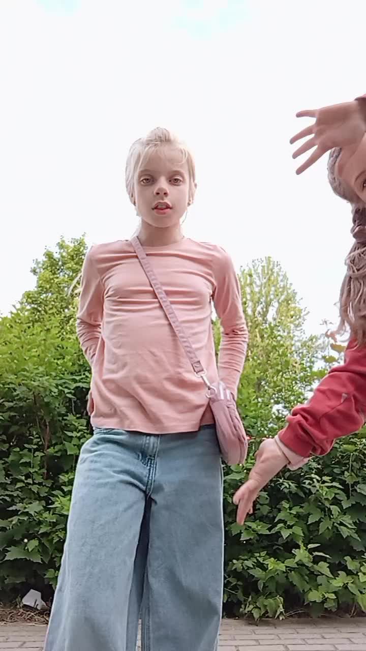 @Eva