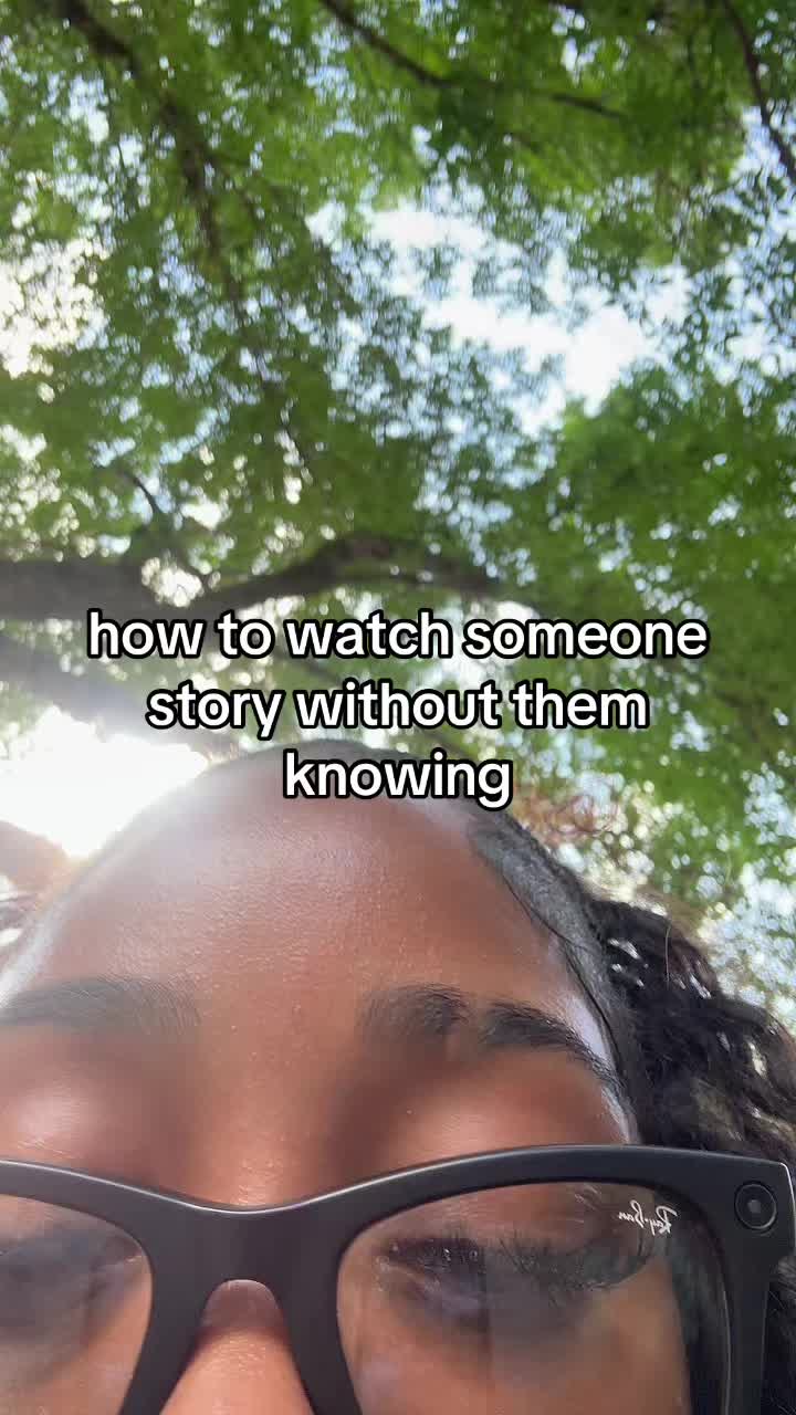 @oneeyebrow
