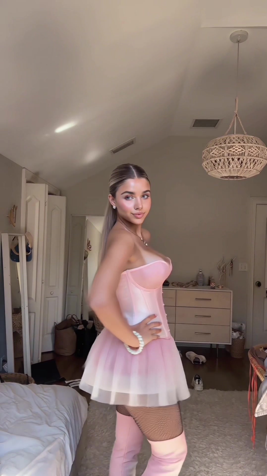 @Lily Nadoo
