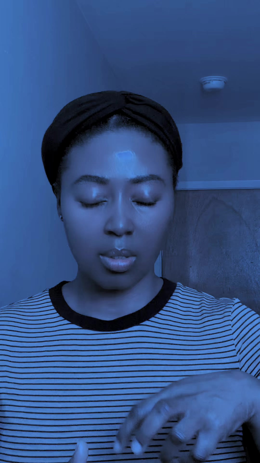 @𝖠𝗄𝗈𝗌𝗎𝖺 𝖬𝖺𝗋𝗅𝖾𝗒