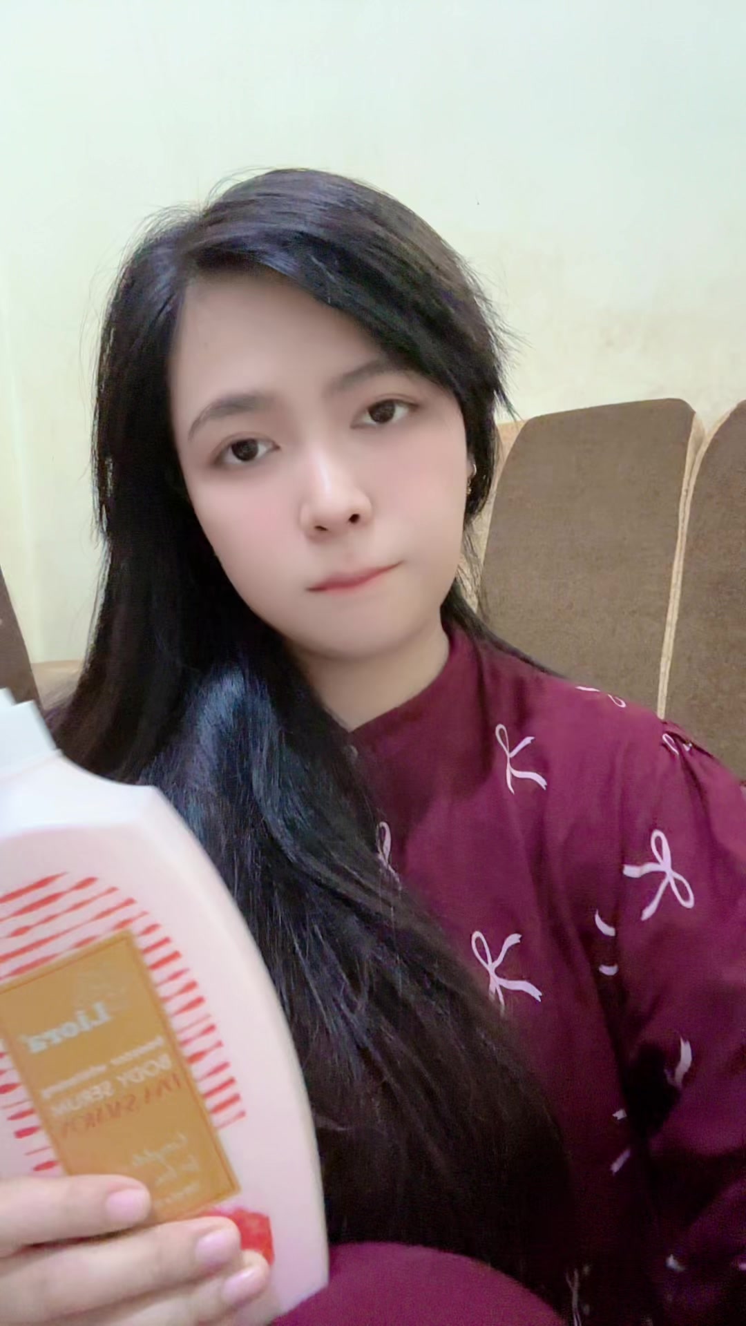 @wulandari.
