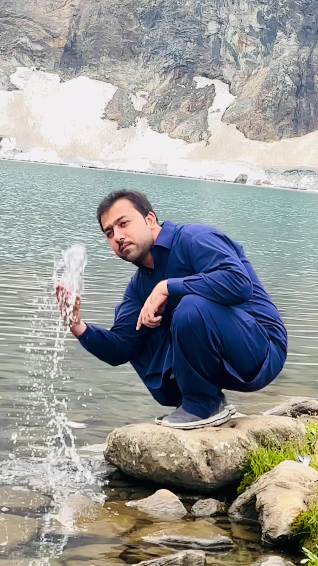 @Adnaن Hussaiن