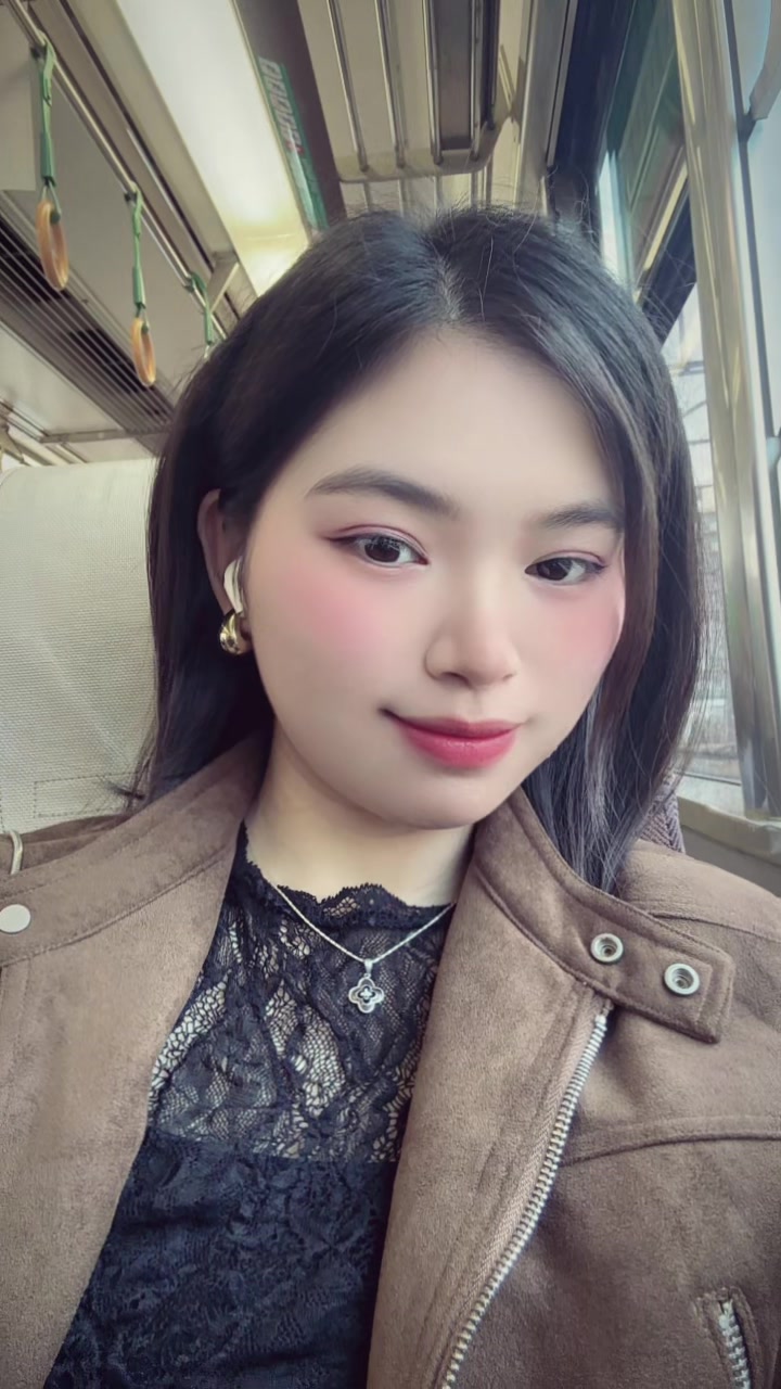 @Yến Quỳnh 🩵