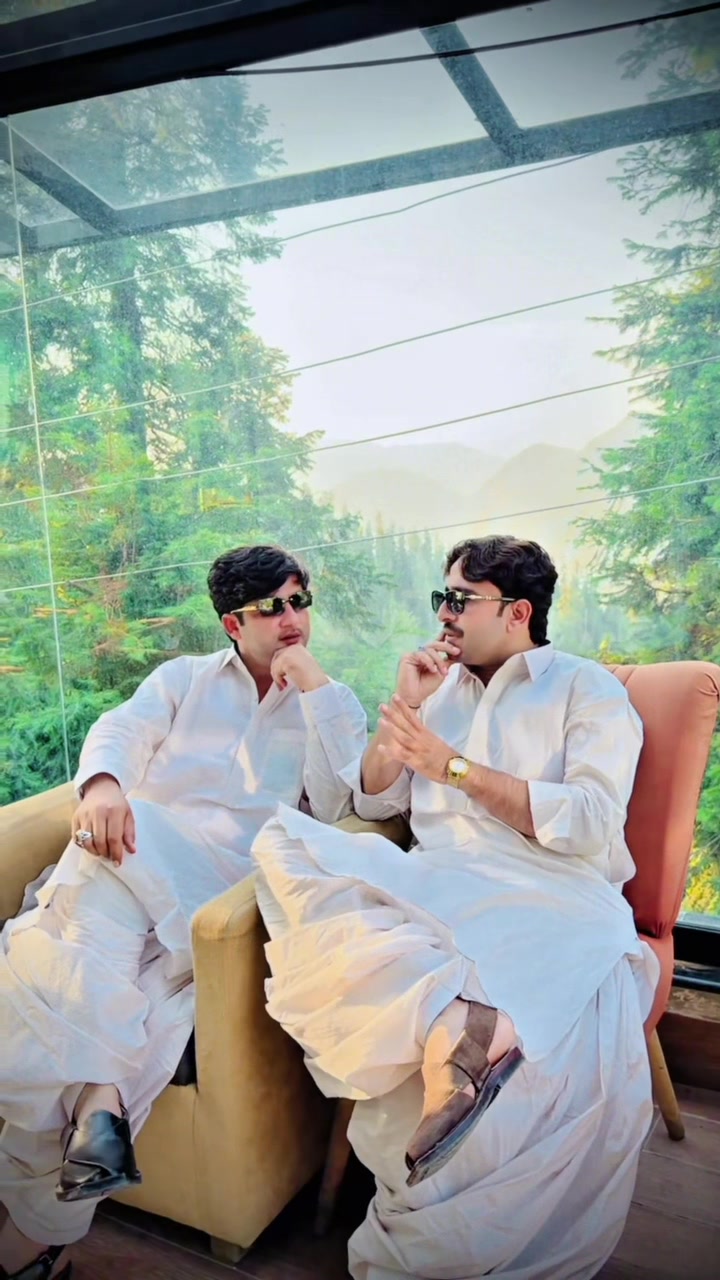 @Singer Tahir Farooq