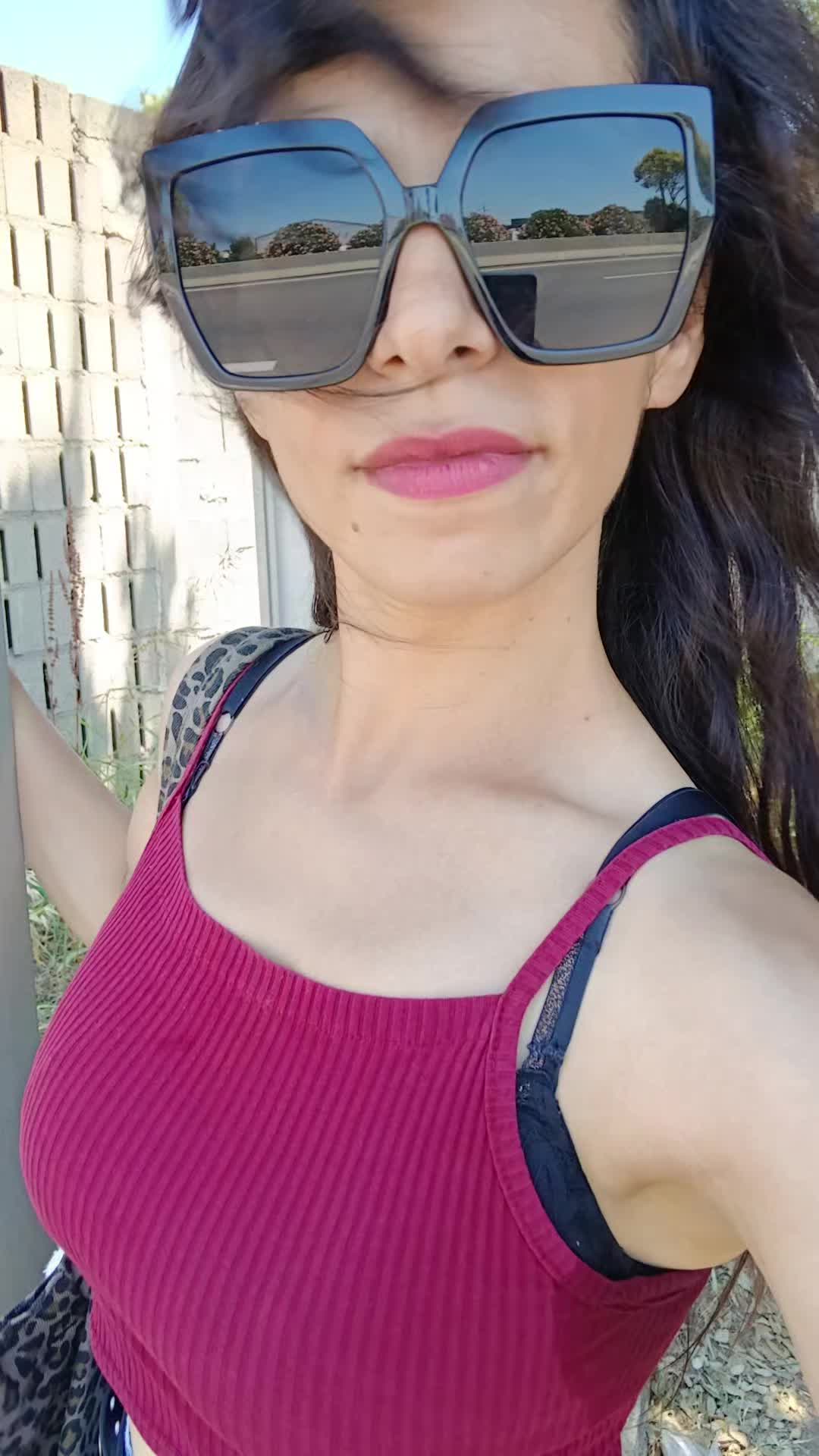 @🦂