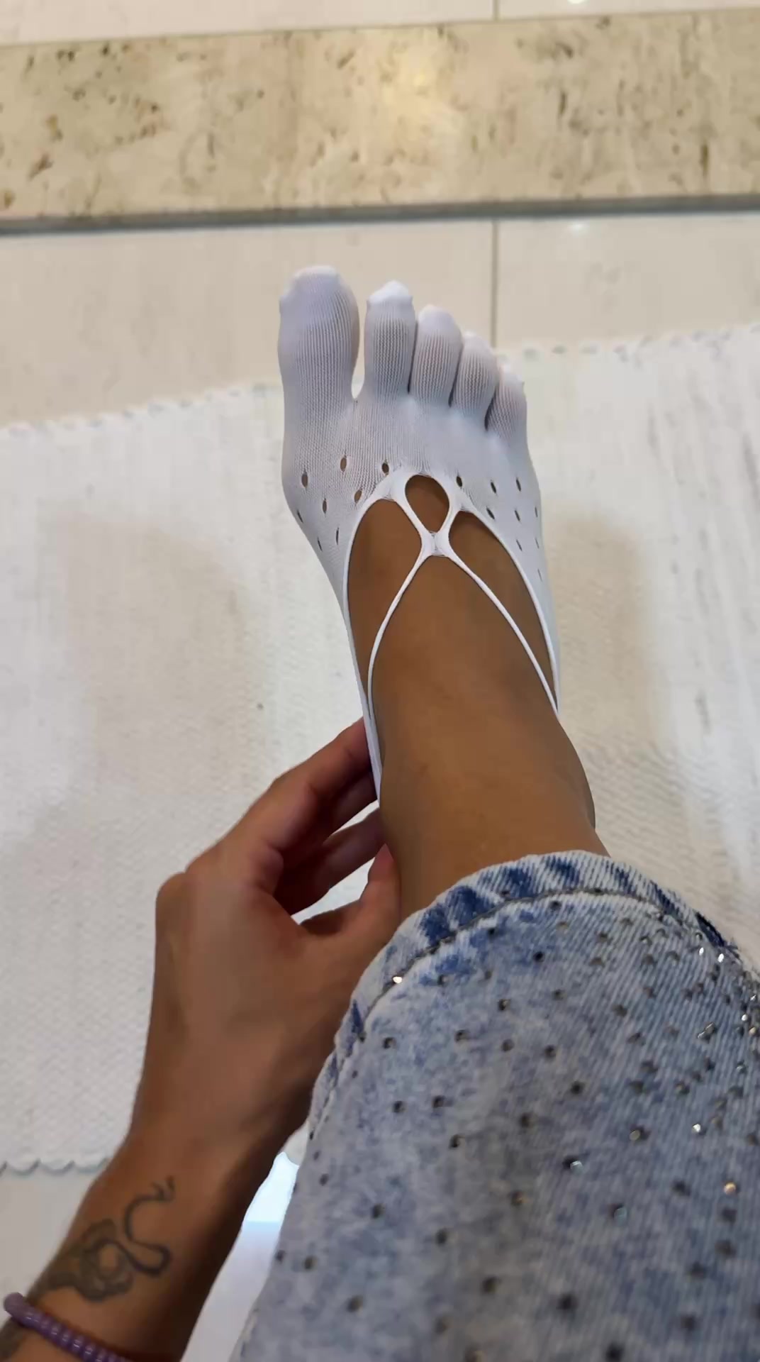 @Ana Feet