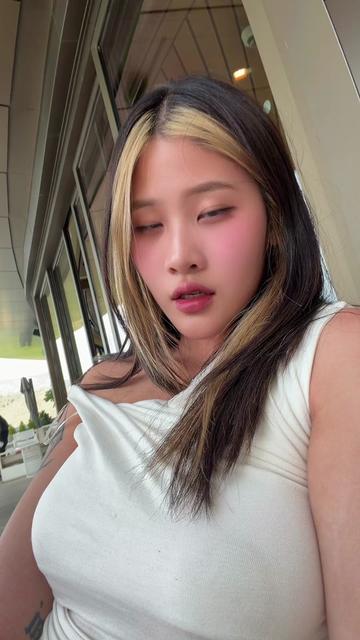 @yunni2yung