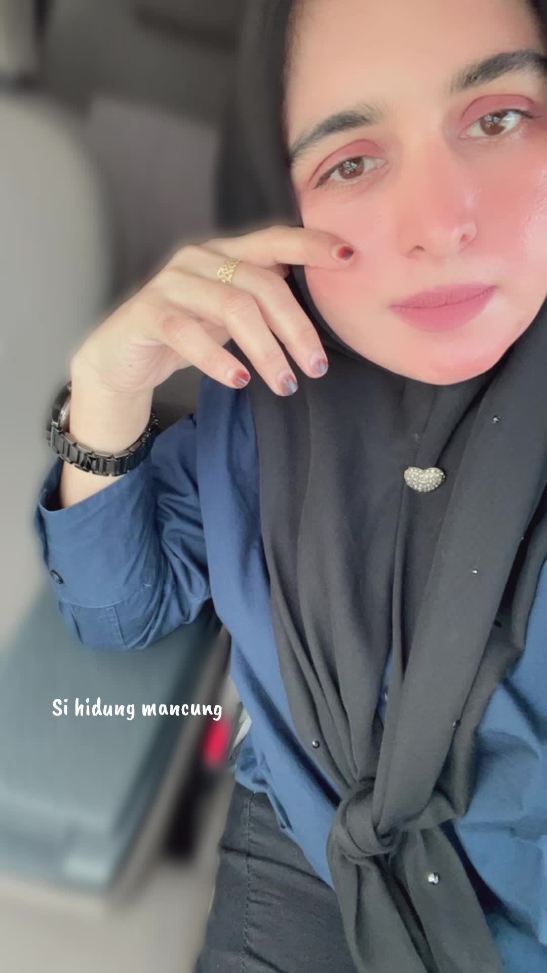 @si_hidungmancungmiela
