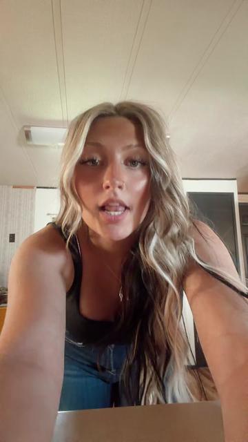 @rowdyblonde