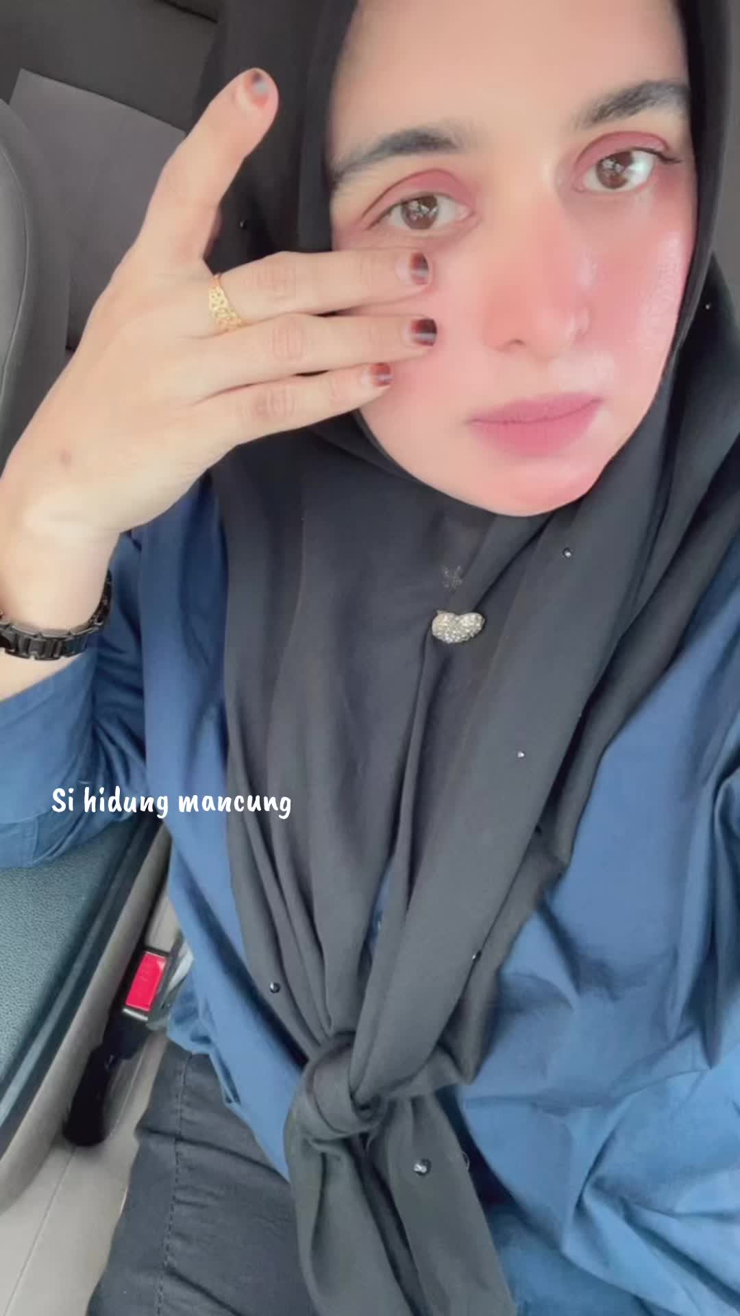 @si_hidungmancungmiela