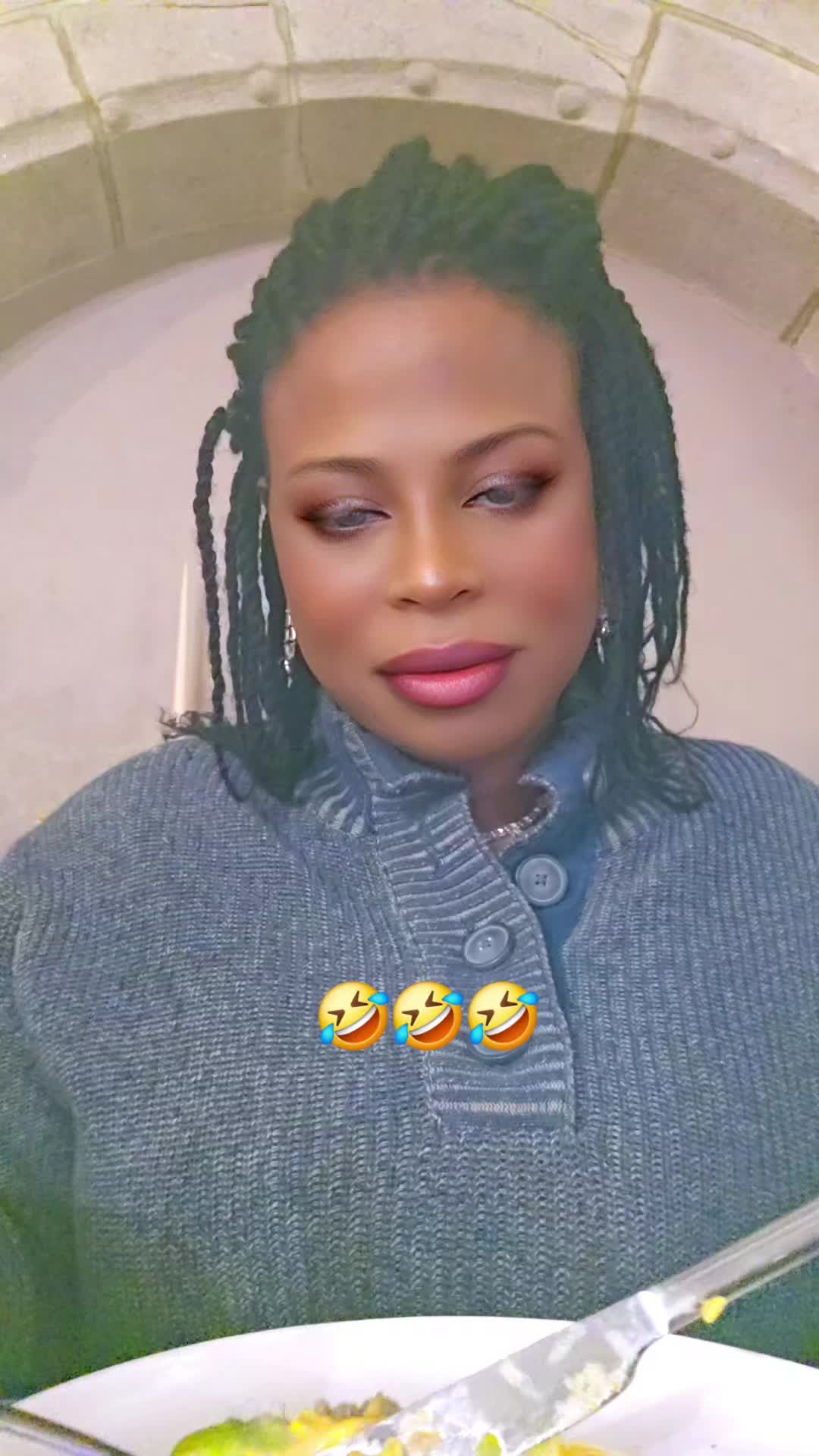 @lagloirerevel&egrave;