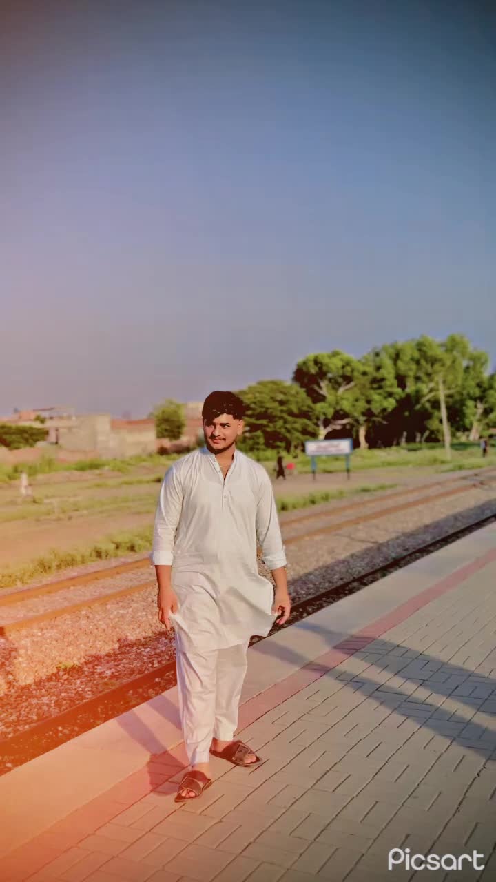 @Mian Arbab 👀