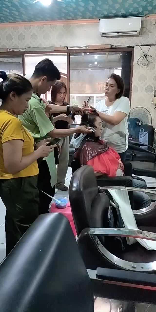@Sony Salonn Pare