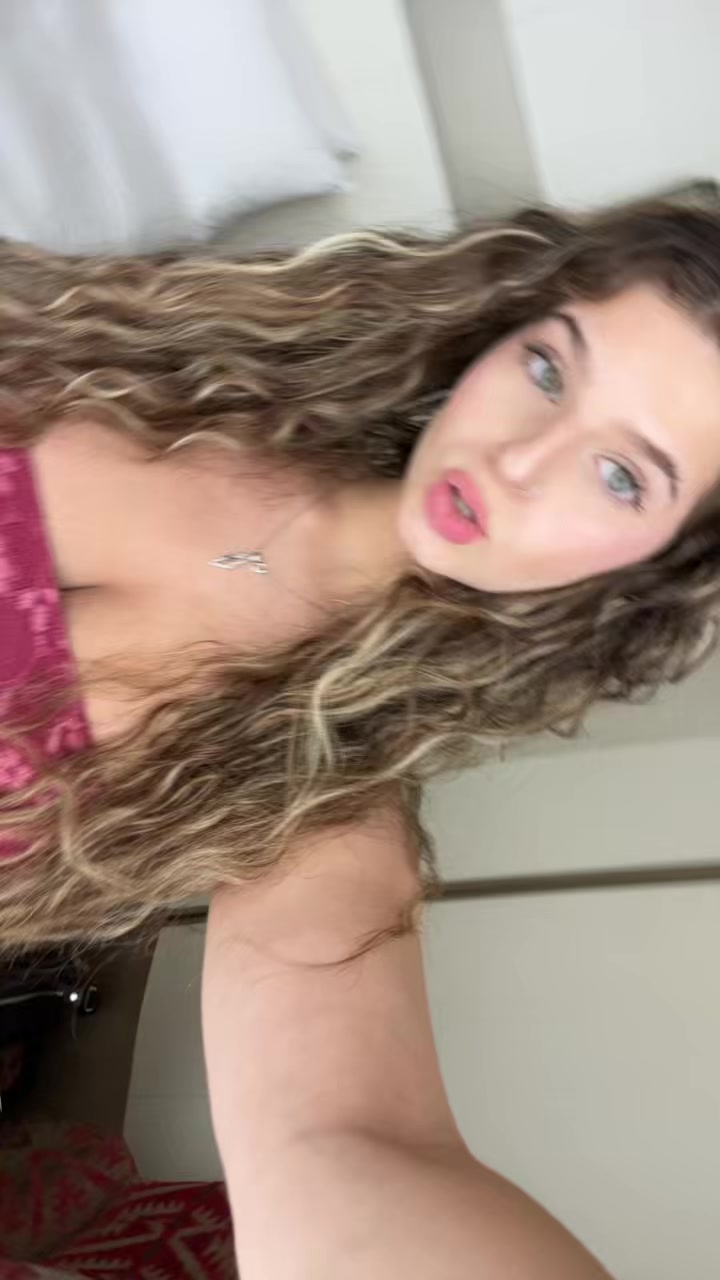 @🧚🏻&zwj;♀️🧚🏻&zwj;♀️🧚🏻&zwj;♀️
