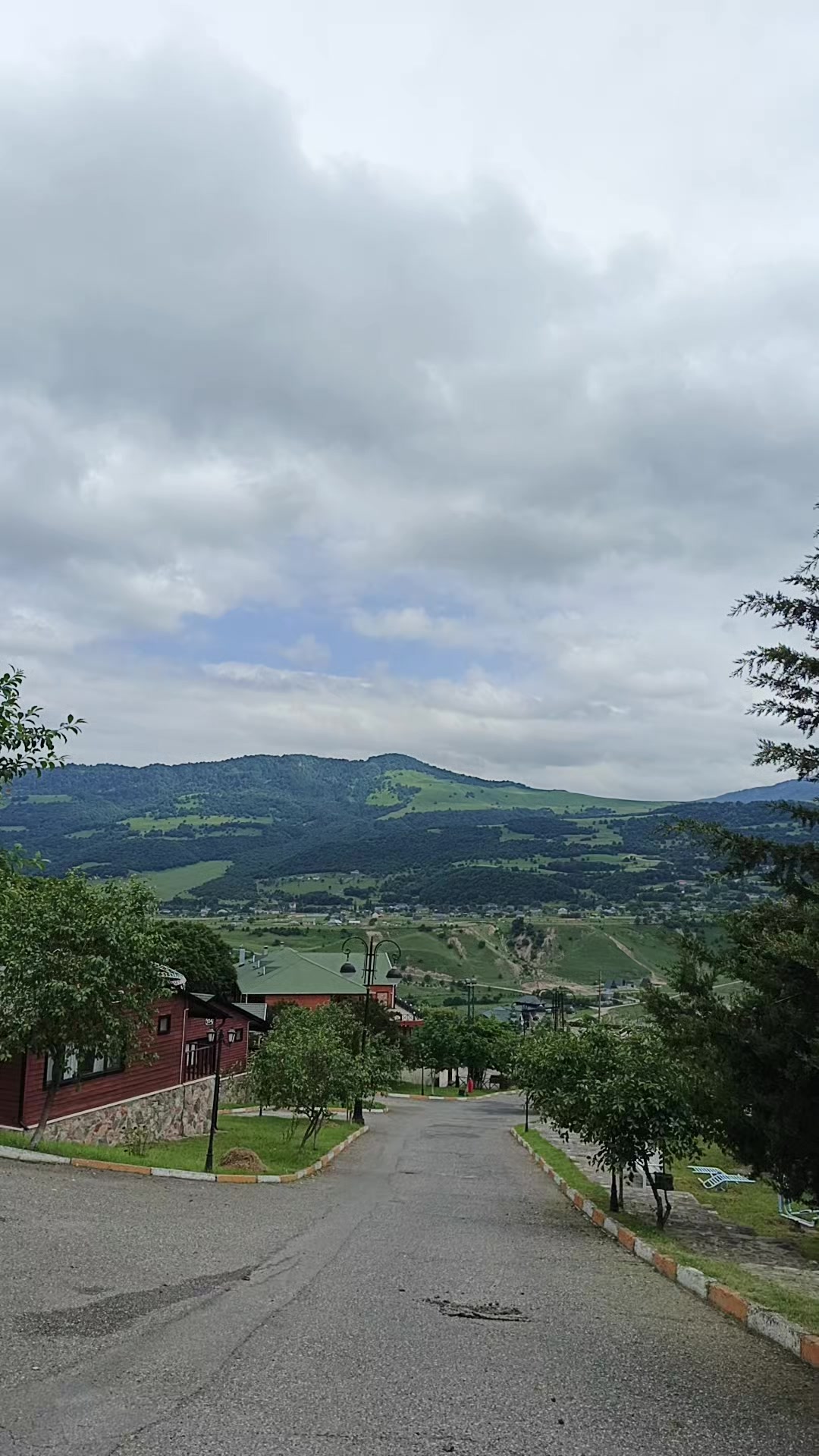 @R&ouml;yal Ağayev