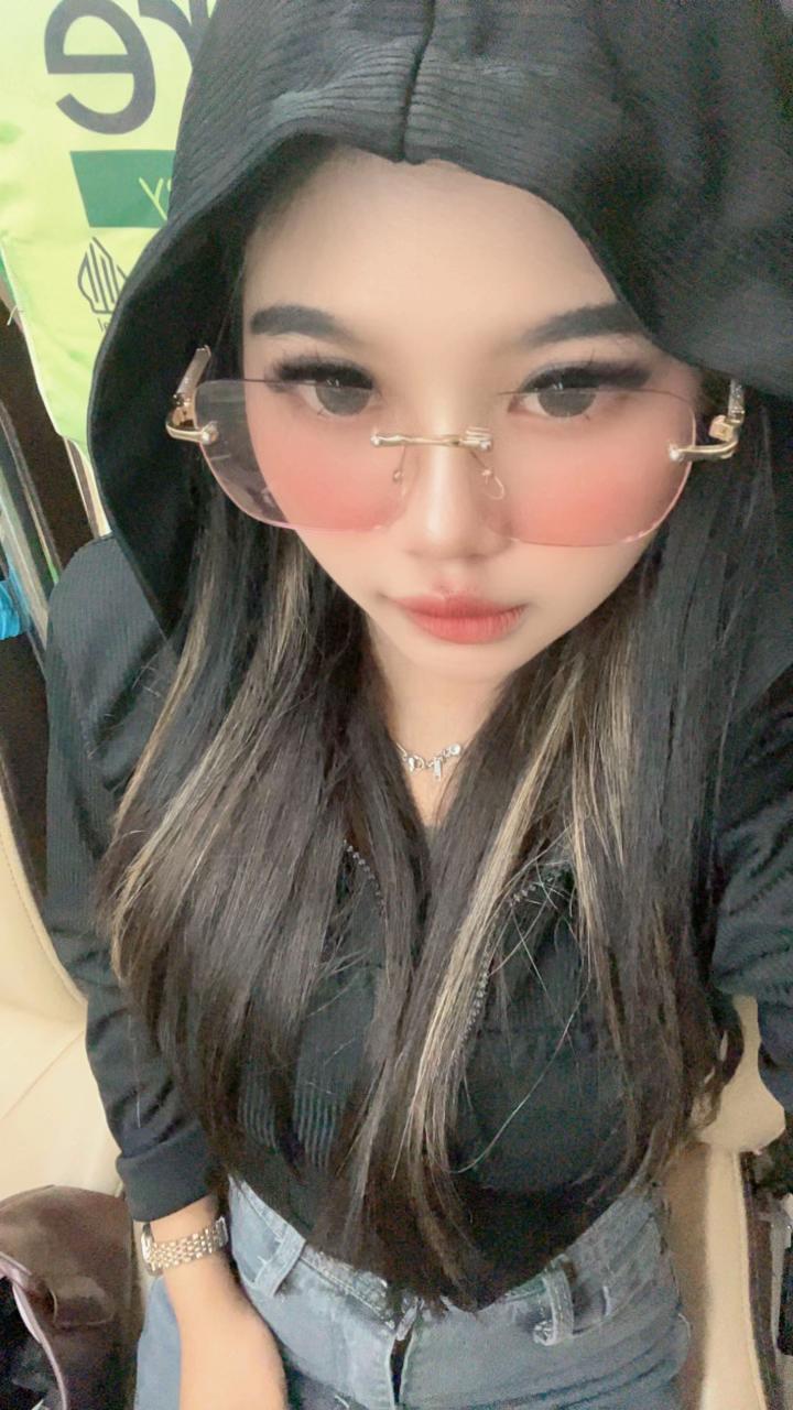 @jliaaa