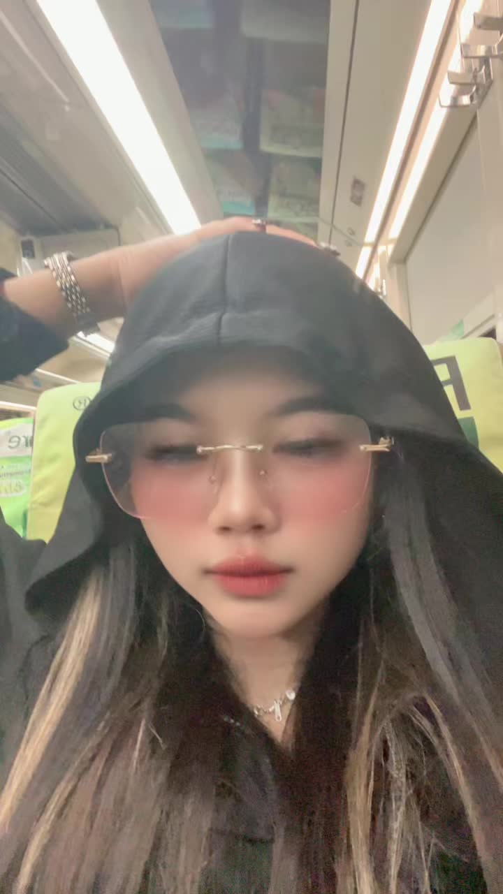 @jliaaa