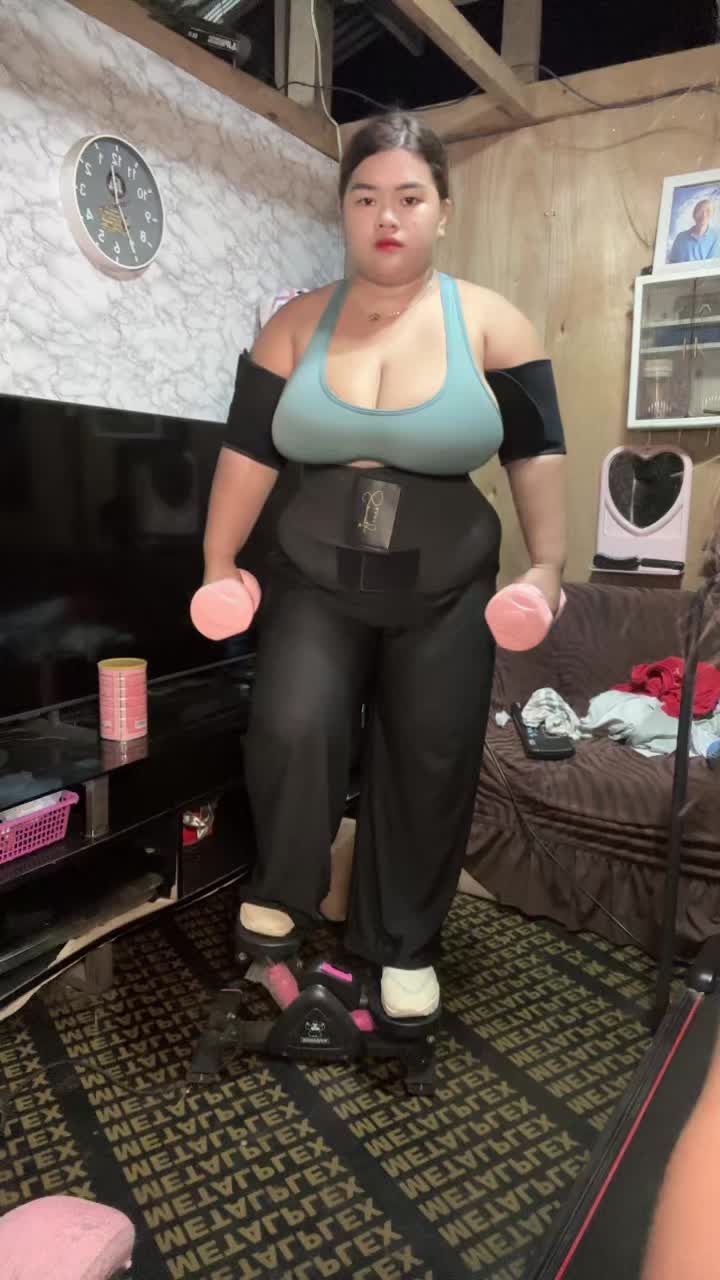 @VaLeRiecious