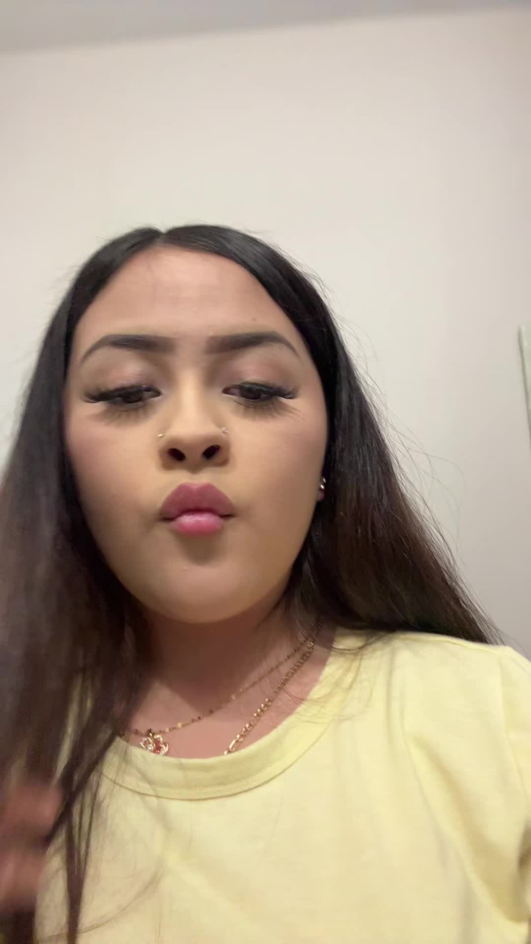 @️