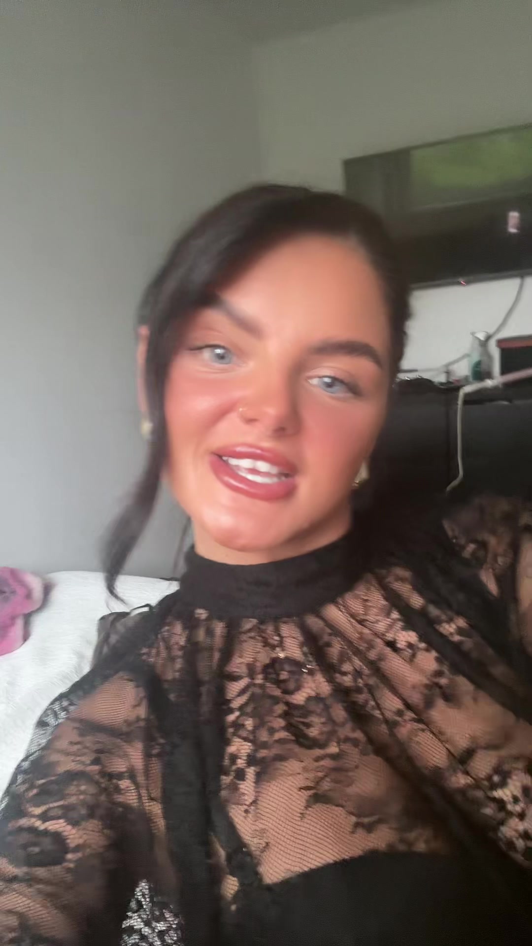 @Caitlinkayy